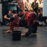 Performance Kunst Zürich Ausstellung fotografisch dokumentiert